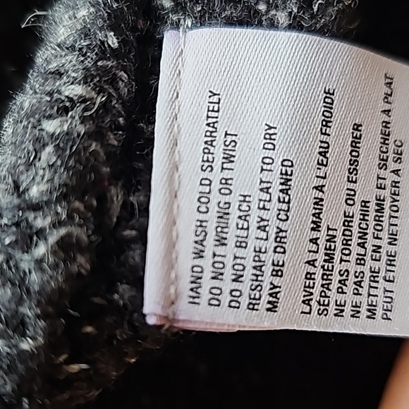 ANTHROPOLOGIE Sweater - Picture 6 of 7